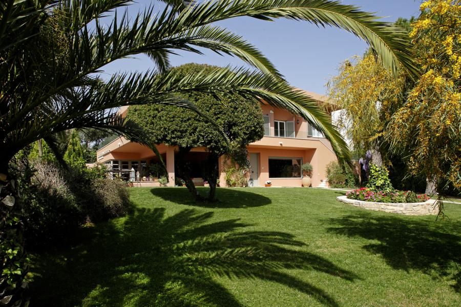 Villa for rent in Attica, Greece near the beach ATT088